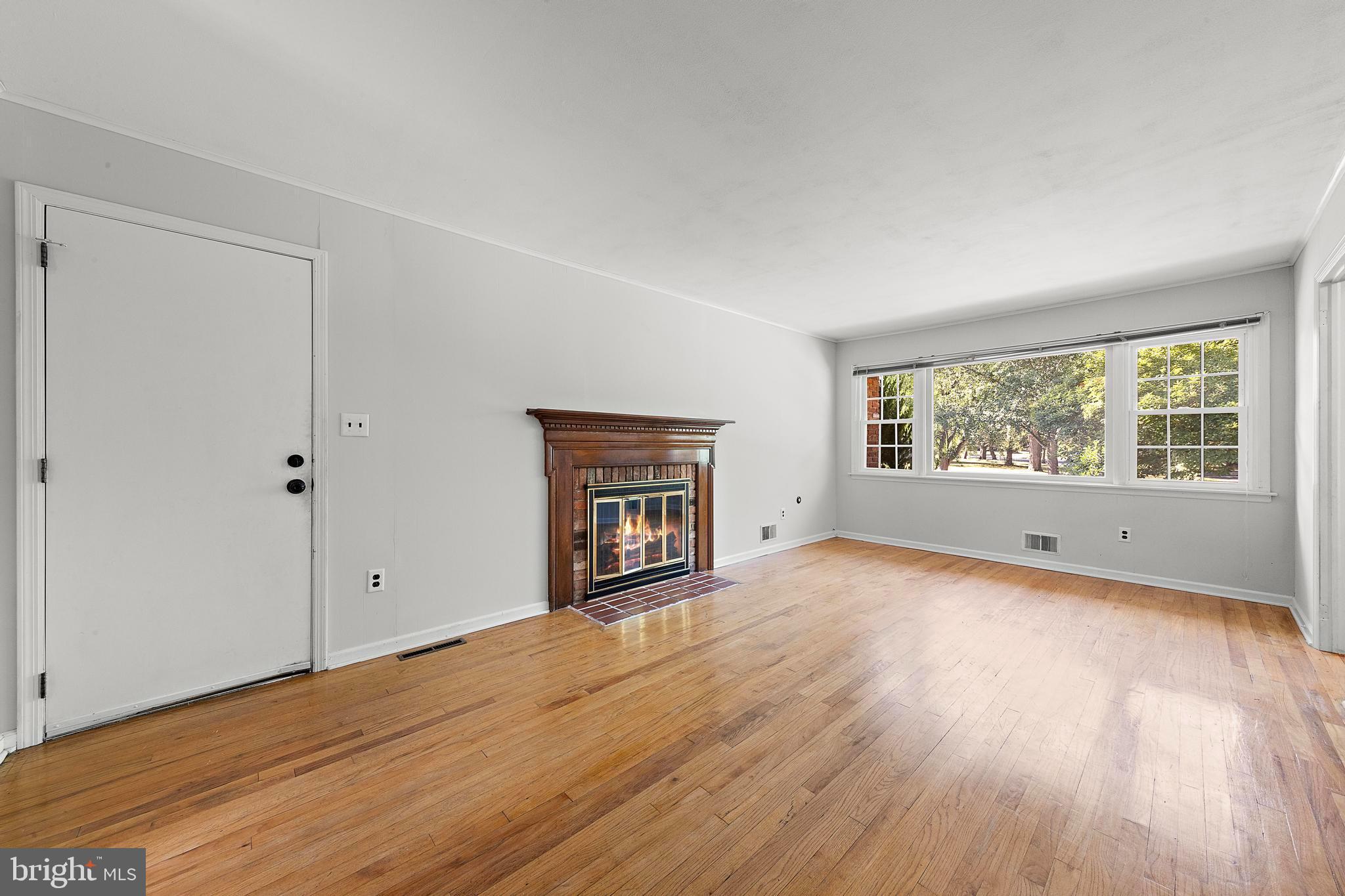 12 BERKSHIRE DRIVE