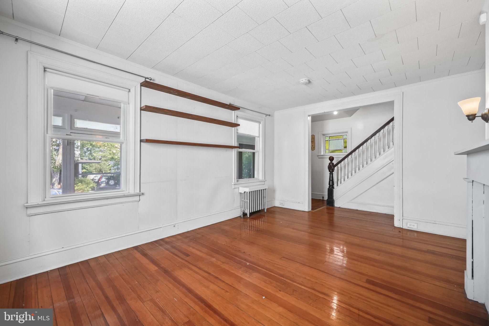 74 LEIGH AVENUE