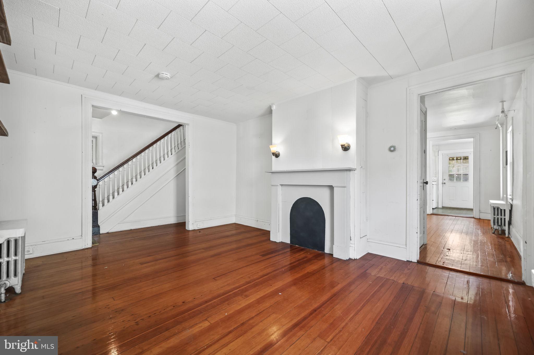 74 LEIGH AVENUE