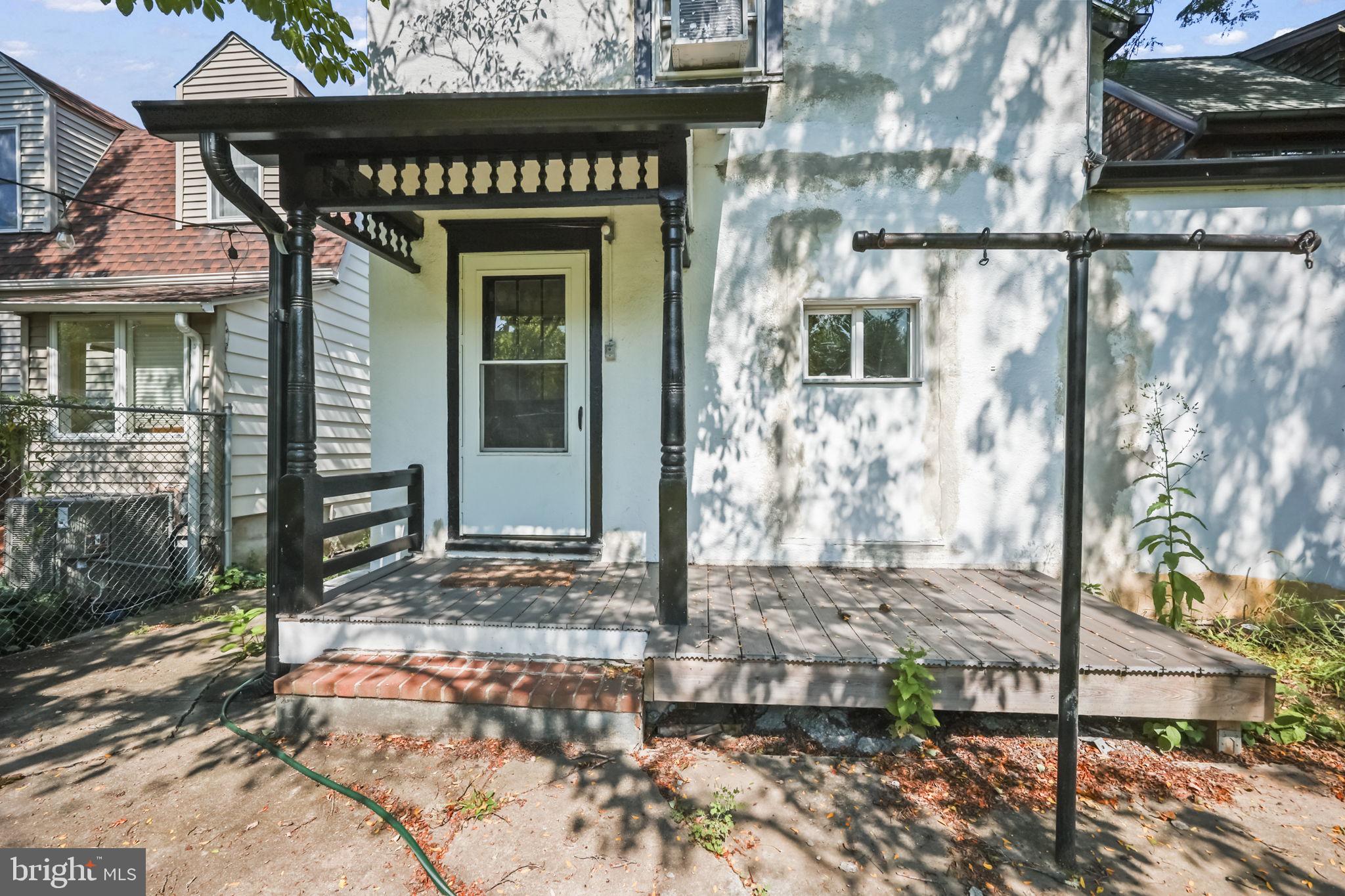 74 LEIGH AVENUE