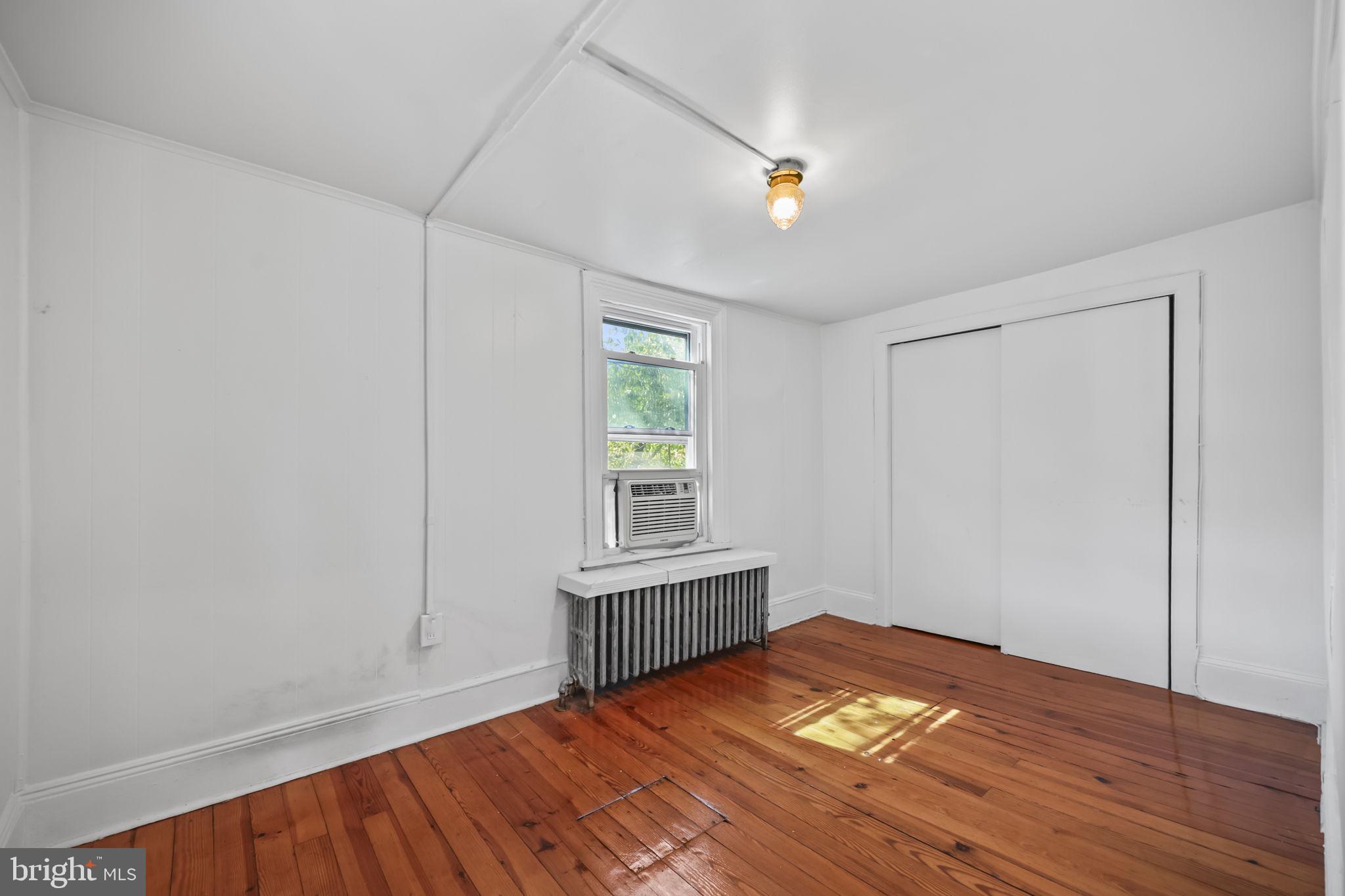 74 LEIGH AVENUE