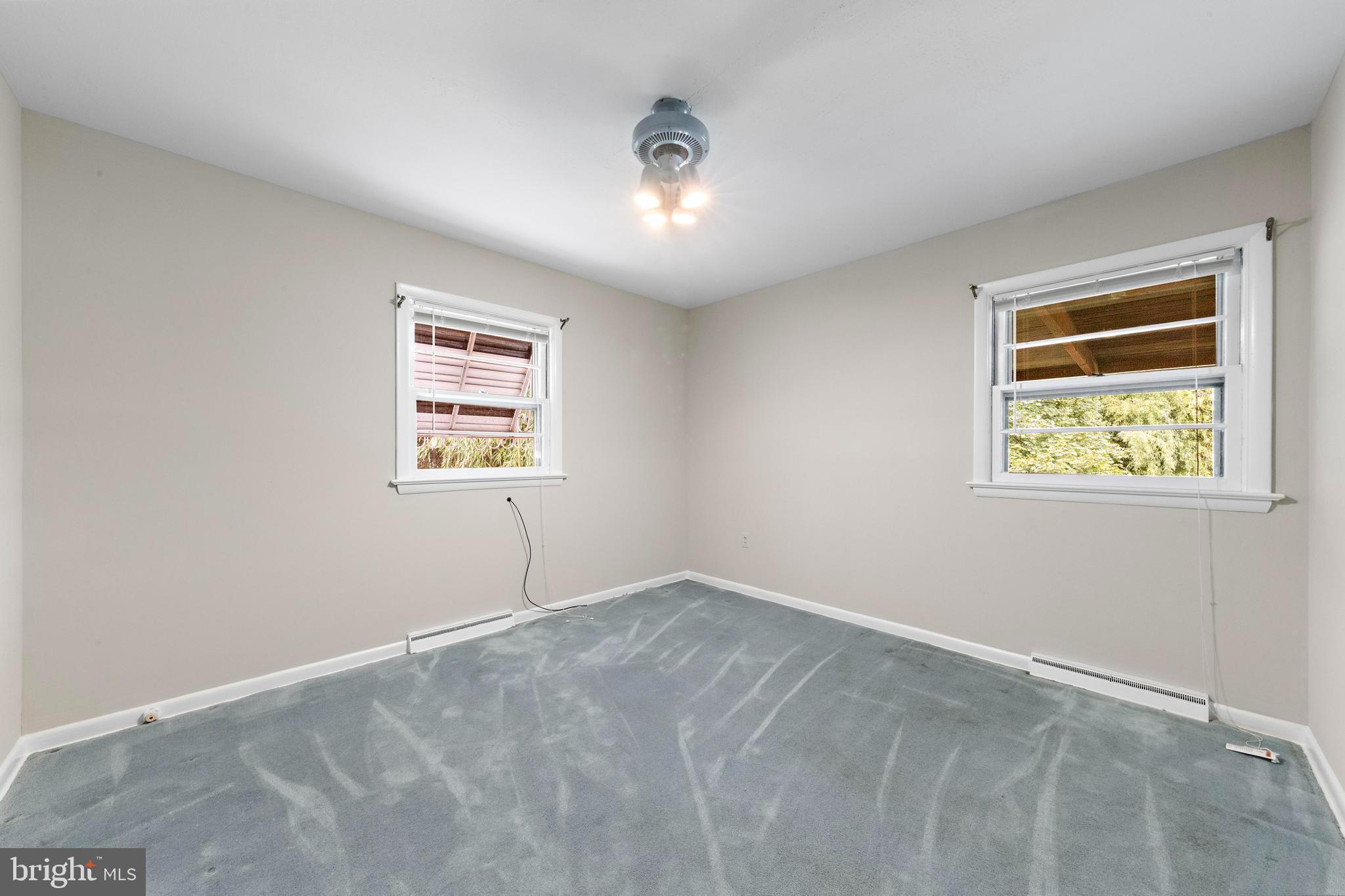 7 SOMMERS ROAD