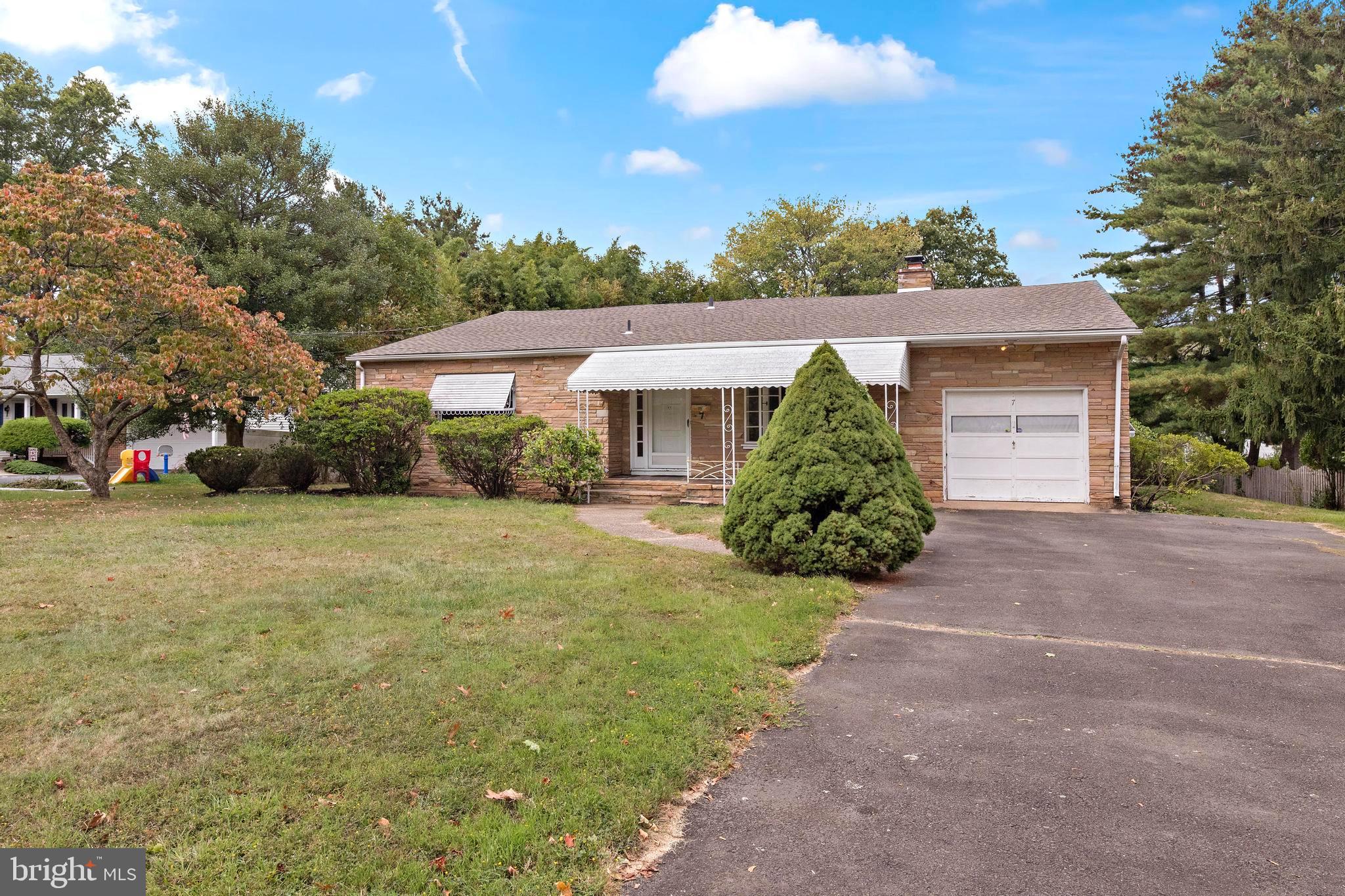 7 SOMMERS ROAD