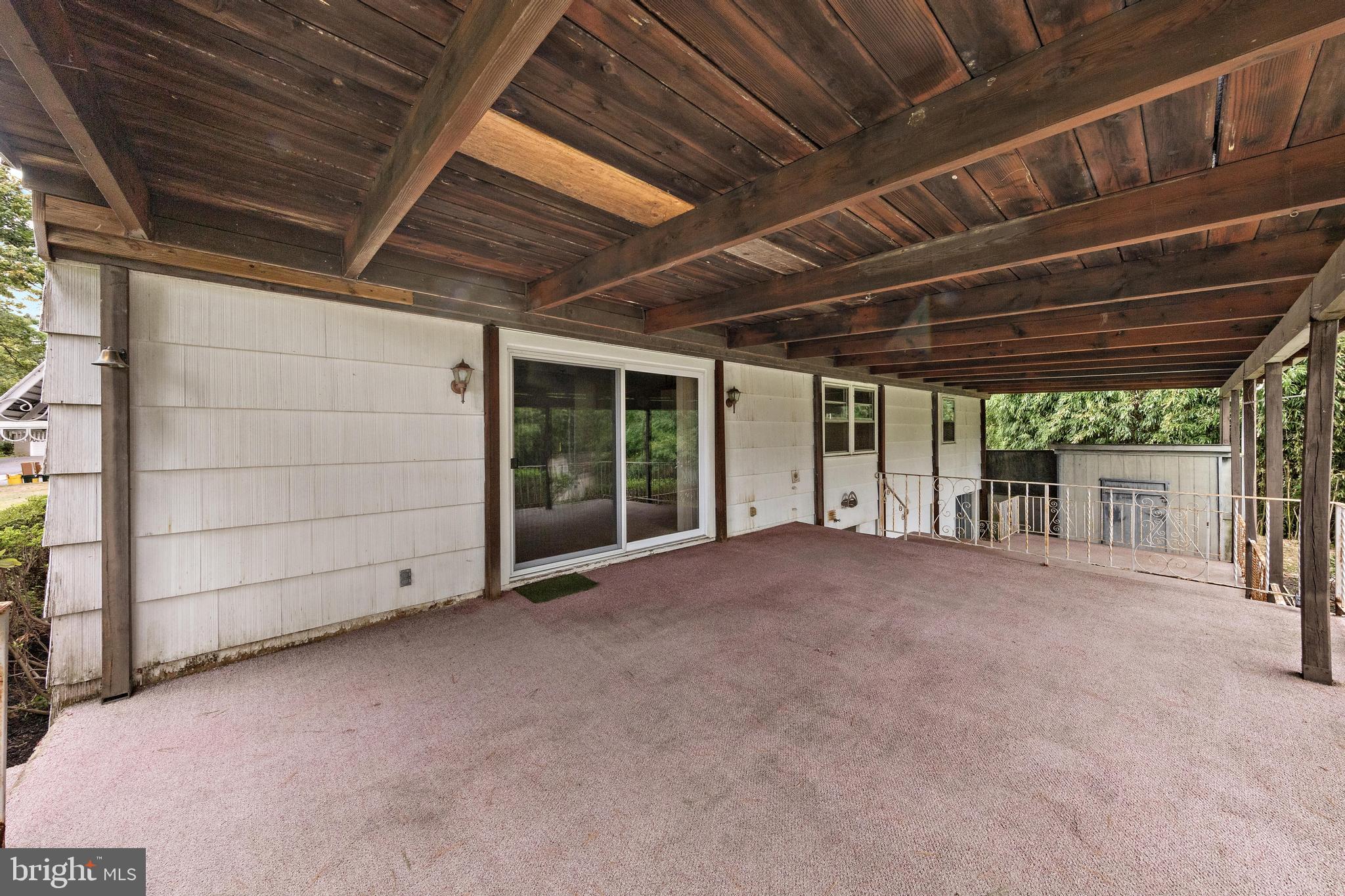 7 SOMMERS ROAD