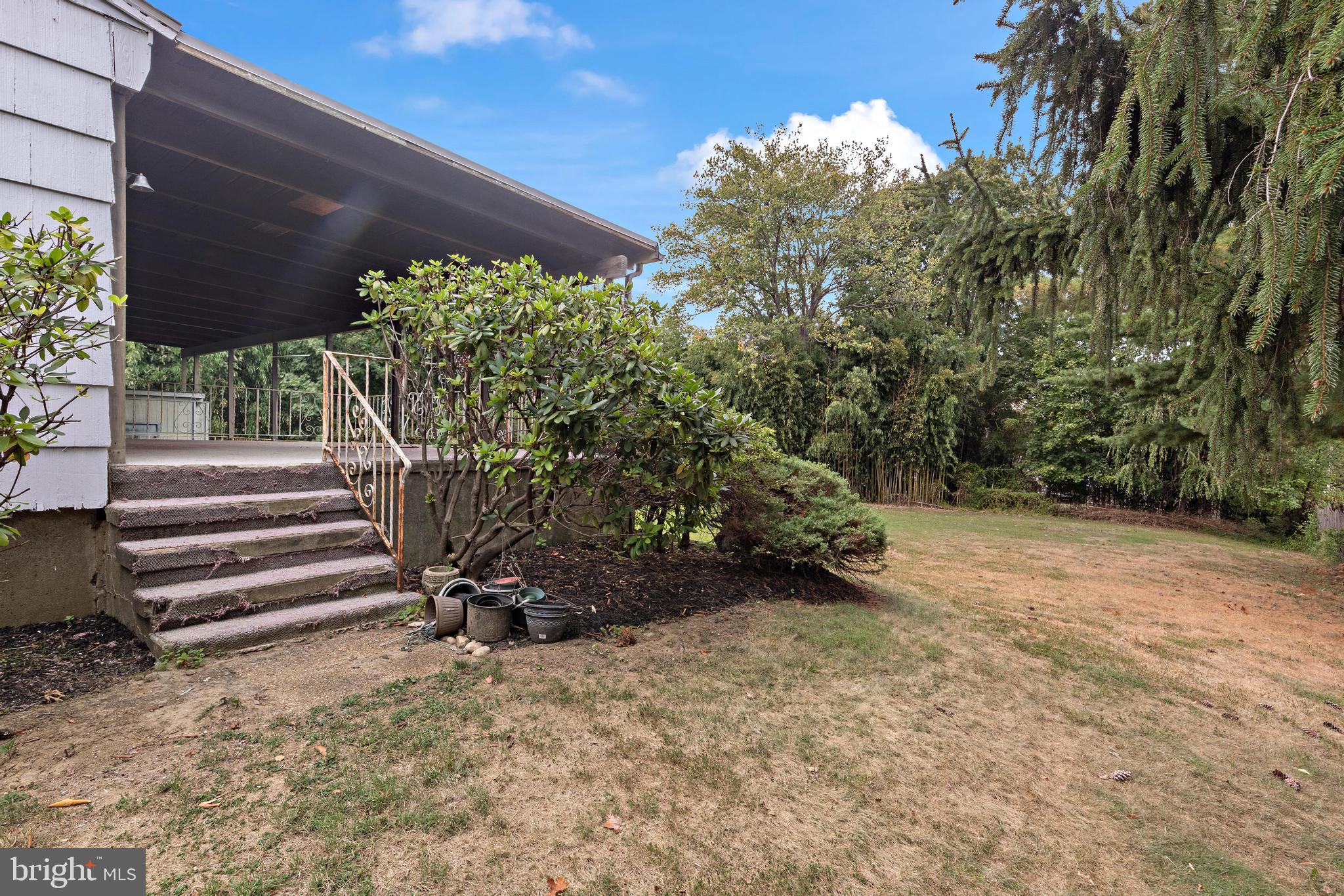 7 SOMMERS ROAD