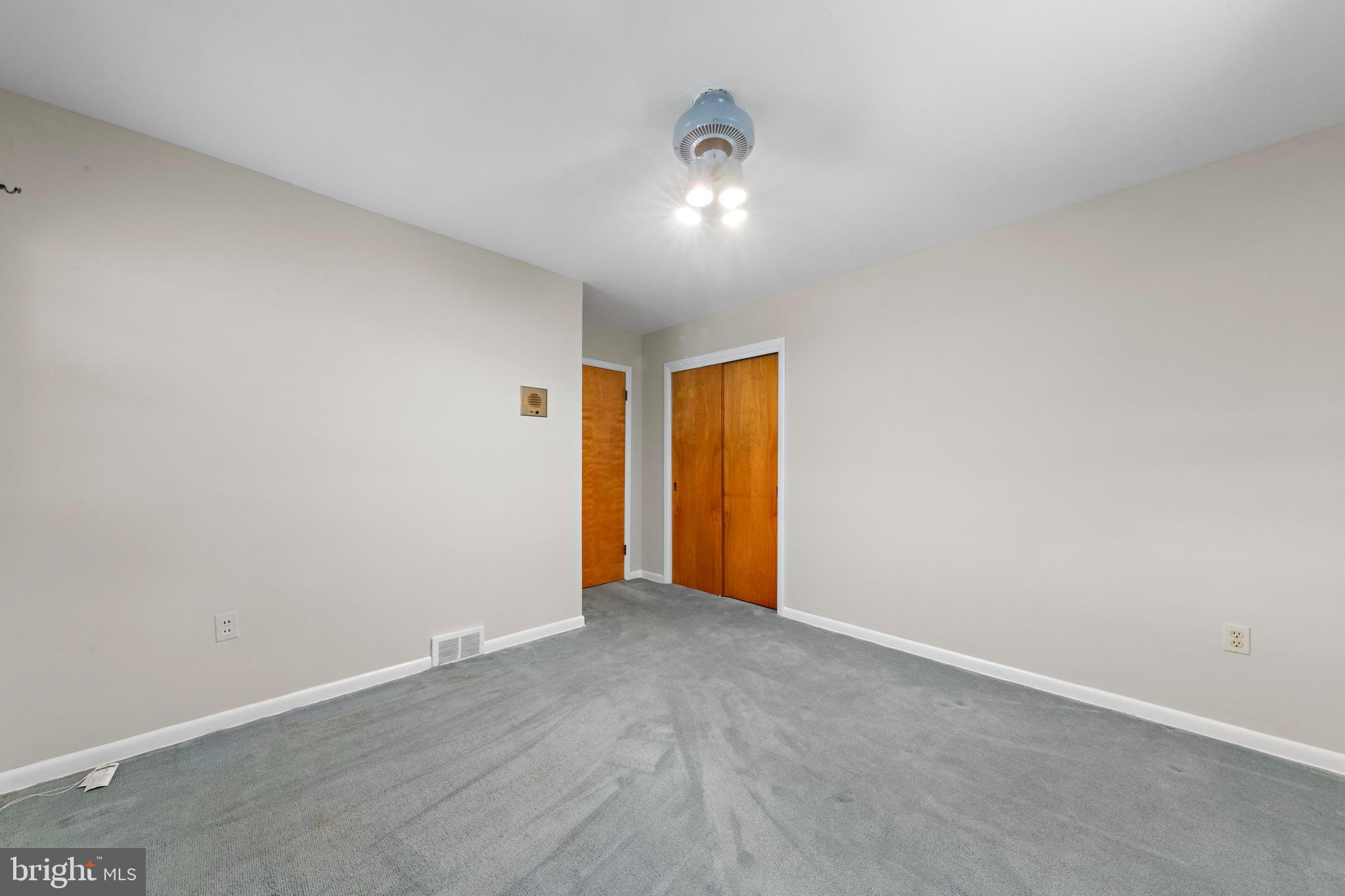 7 SOMMERS ROAD