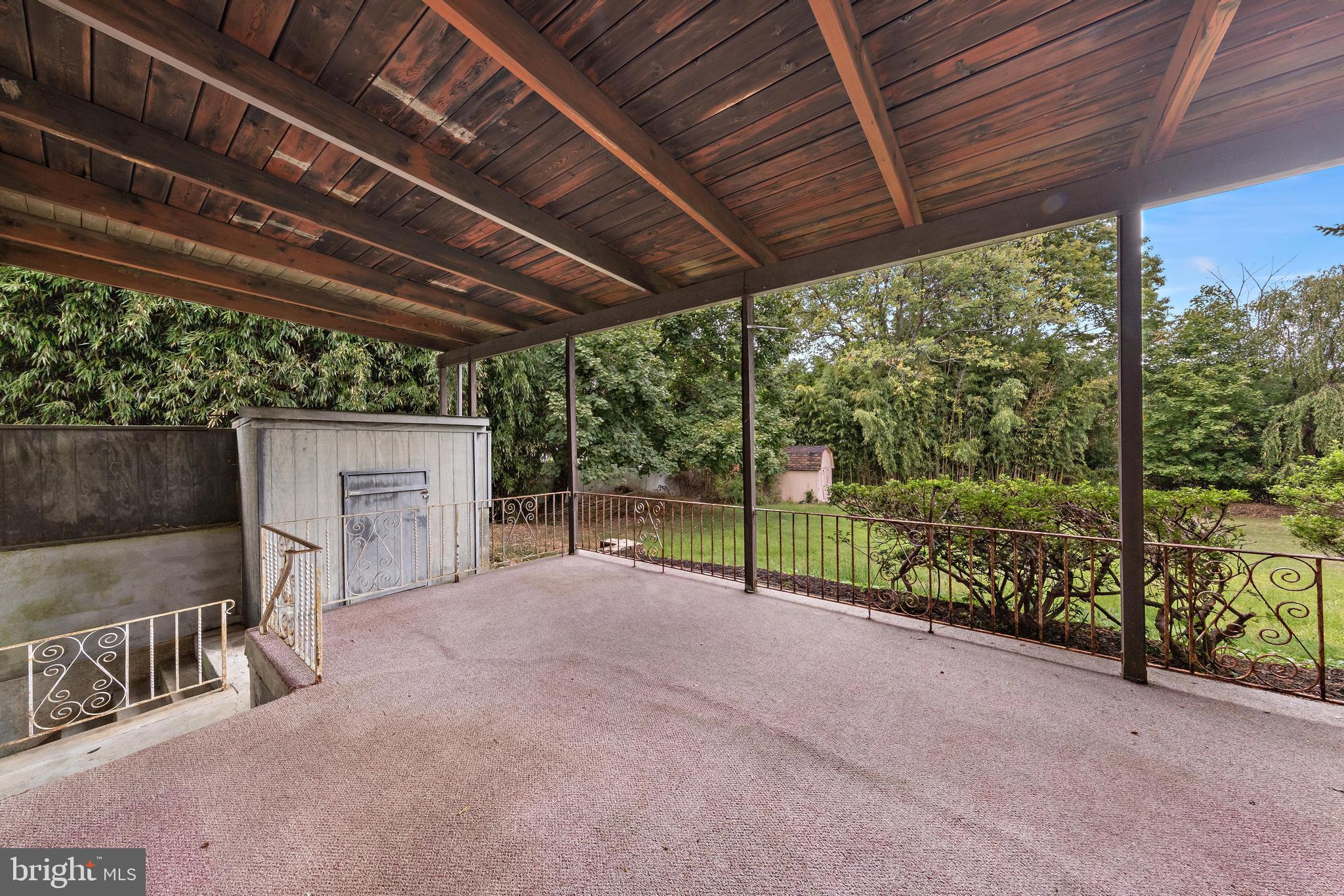 7 SOMMERS ROAD