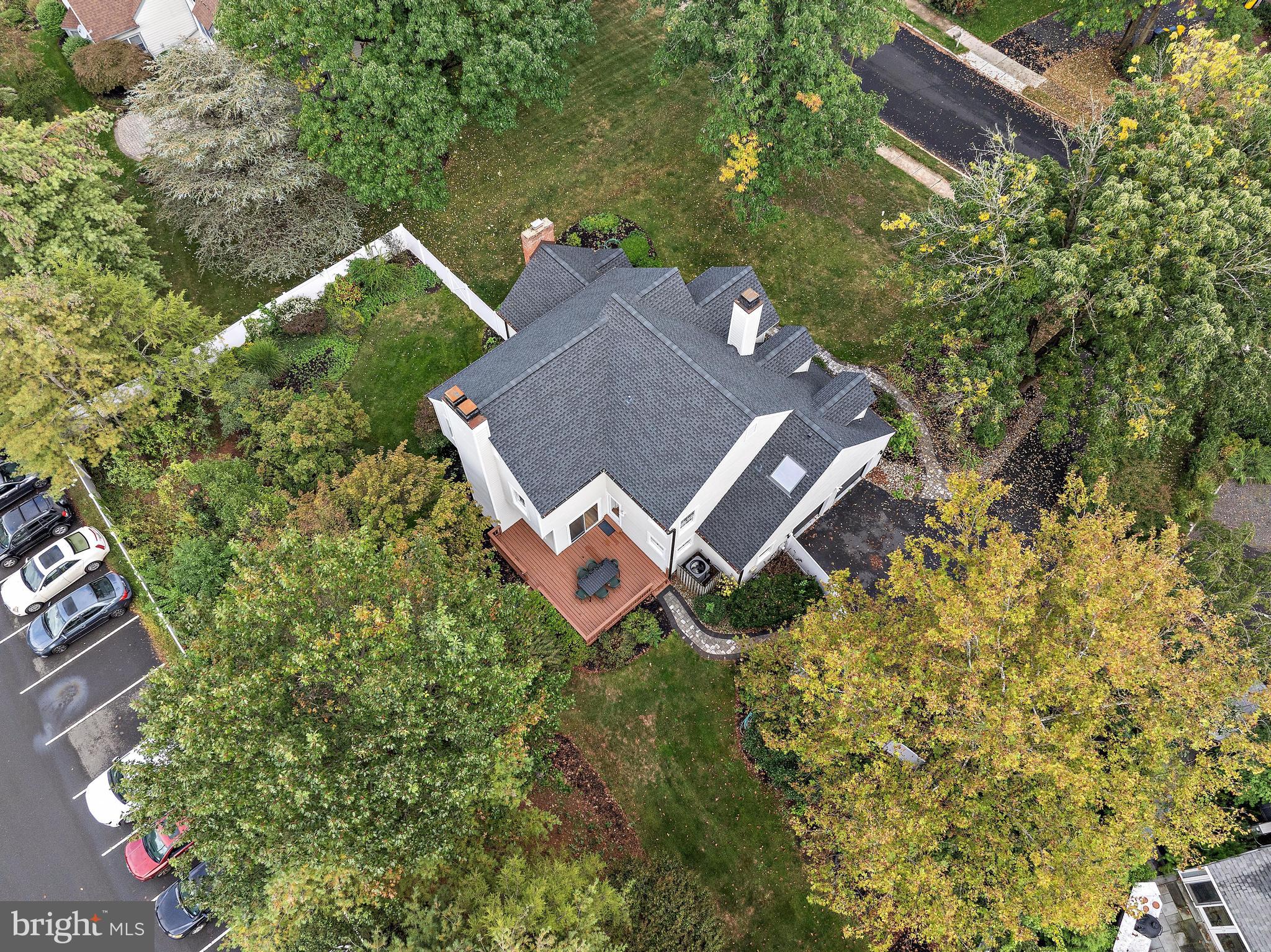 32 BALDWIN STREET