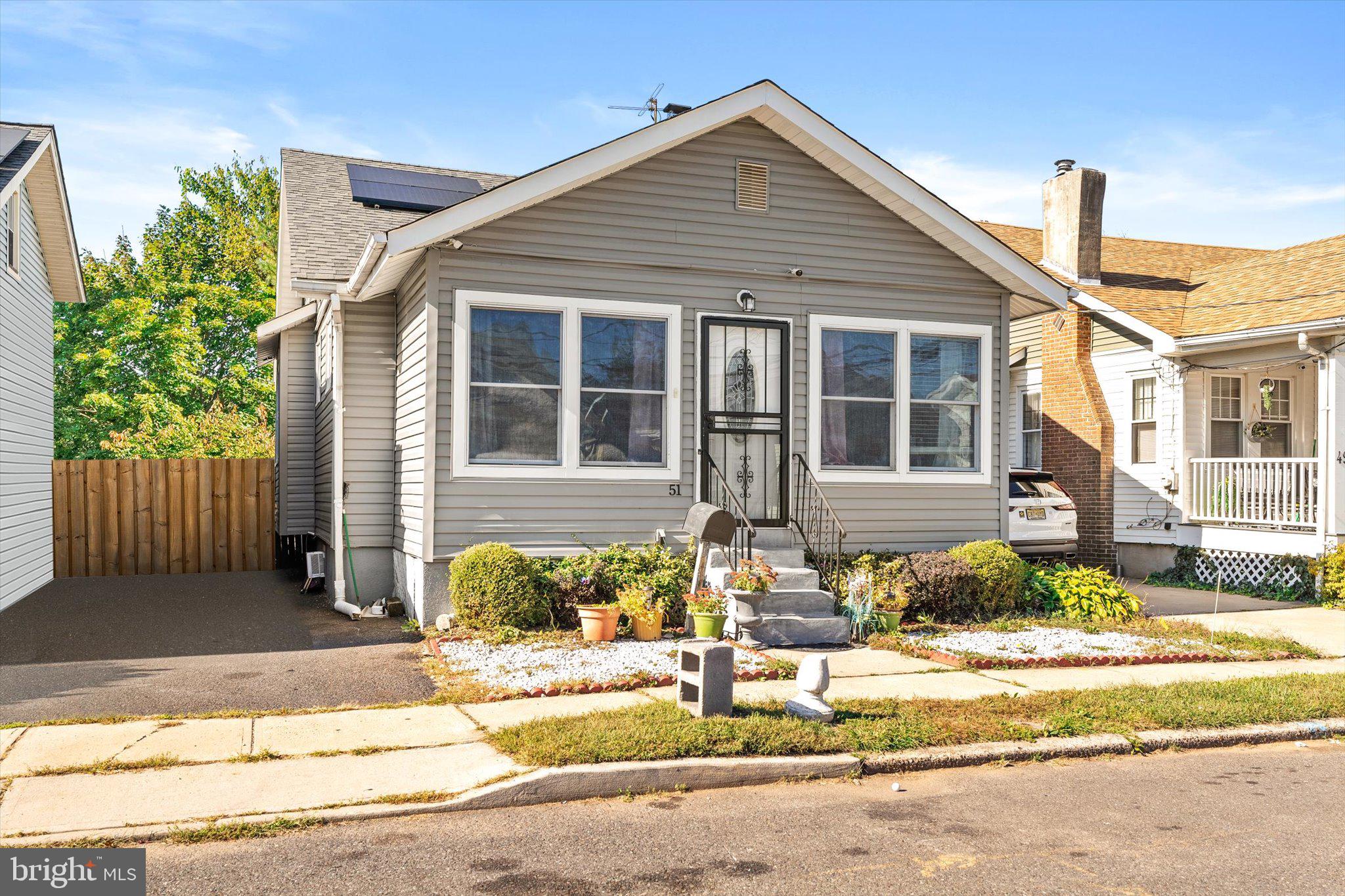 51 CHARLOTTE AVENUE