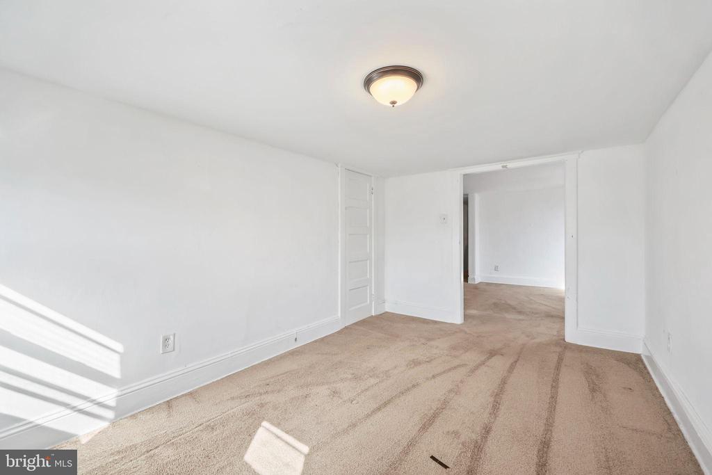 336 COLUMBUS AVENUE