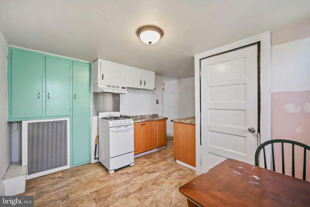 336 COLUMBUS AVENUE