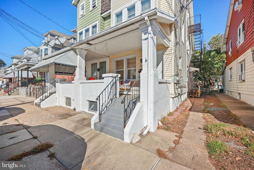 336 COLUMBUS AVENUE