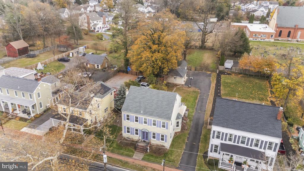 38 MERCER STREET