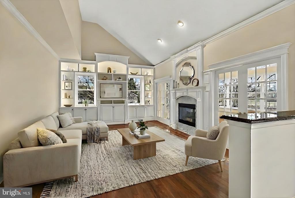 7 ANDERSON LANE
