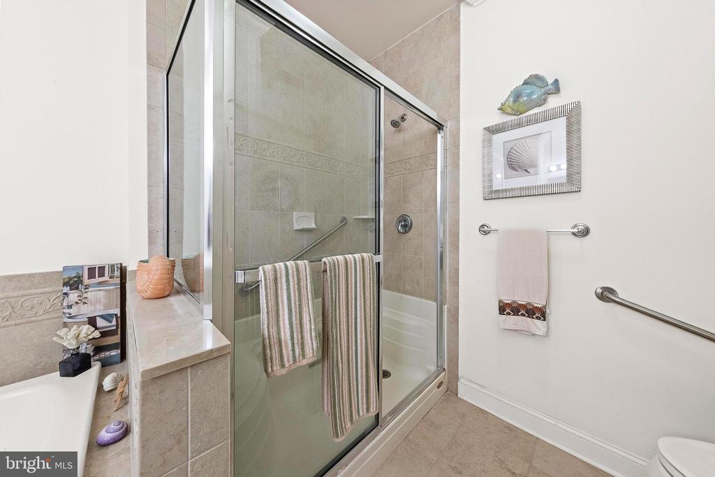 3 VENTANA COURT