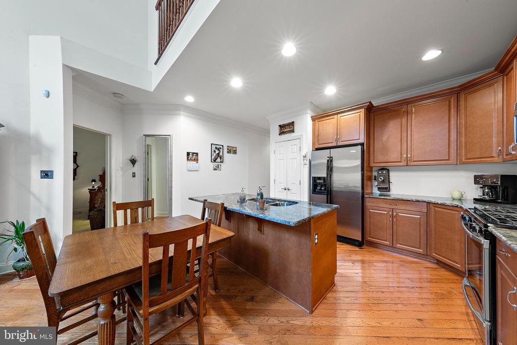 3 VENTANA COURT