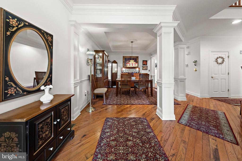 3 VENTANA COURT