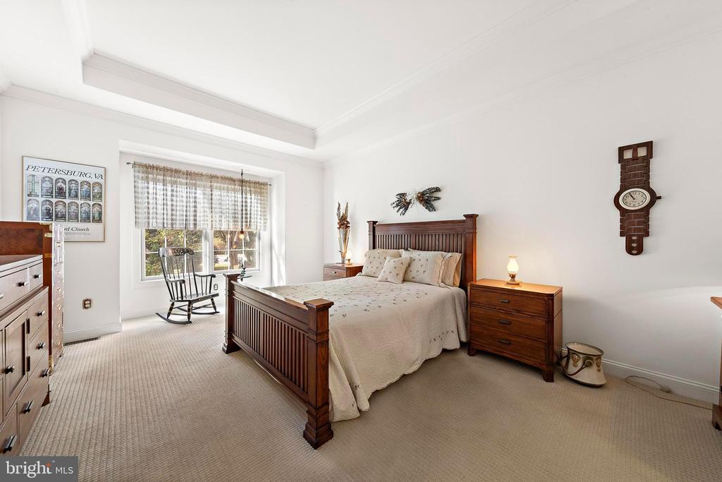 3 VENTANA COURT