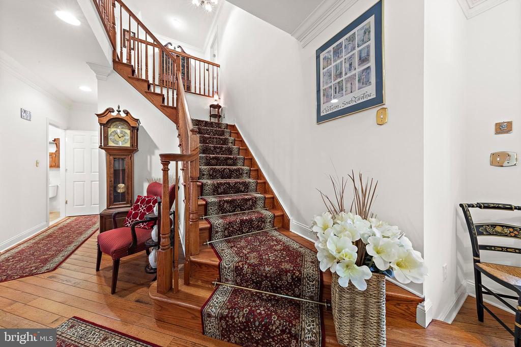 3 VENTANA COURT