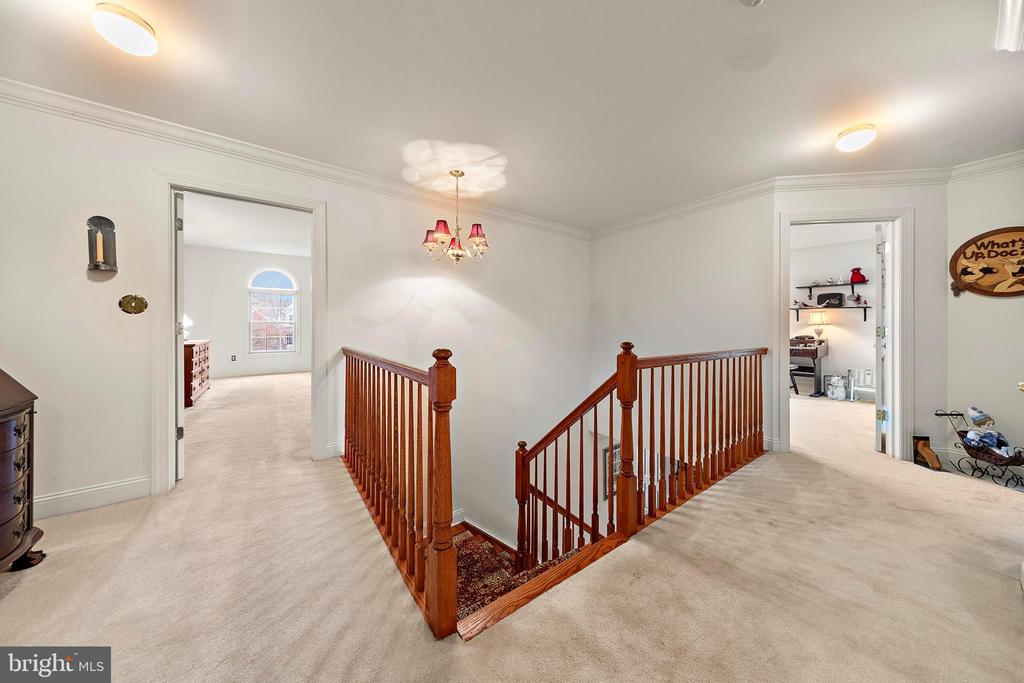 3 VENTANA COURT