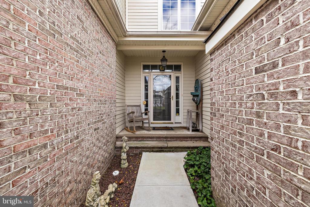 3 VENTANA COURT
