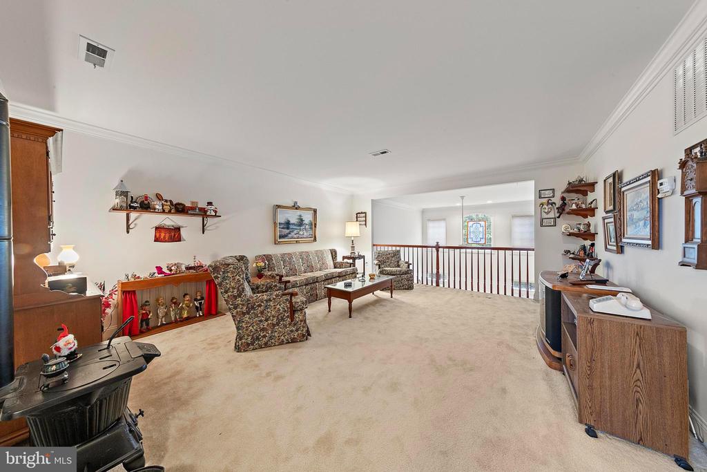 3 VENTANA COURT