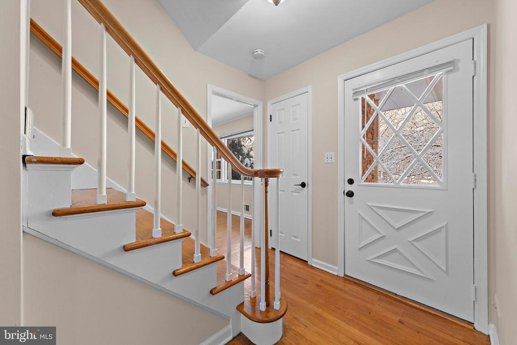 12 BERKSHIRE DRIVE