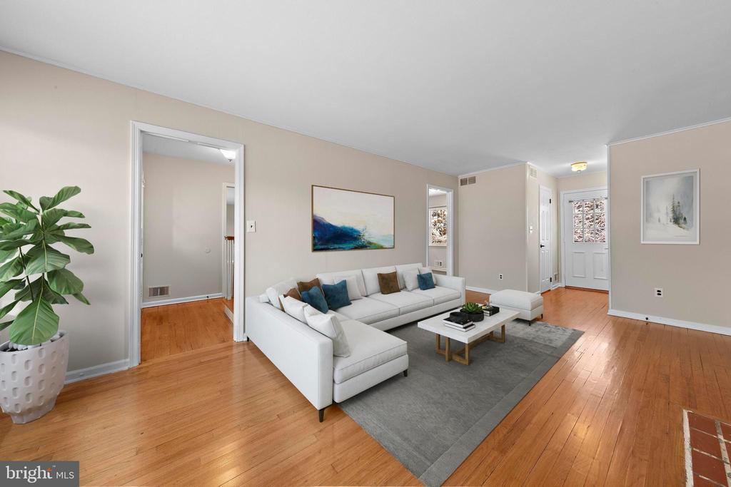 12 BERKSHIRE DRIVE