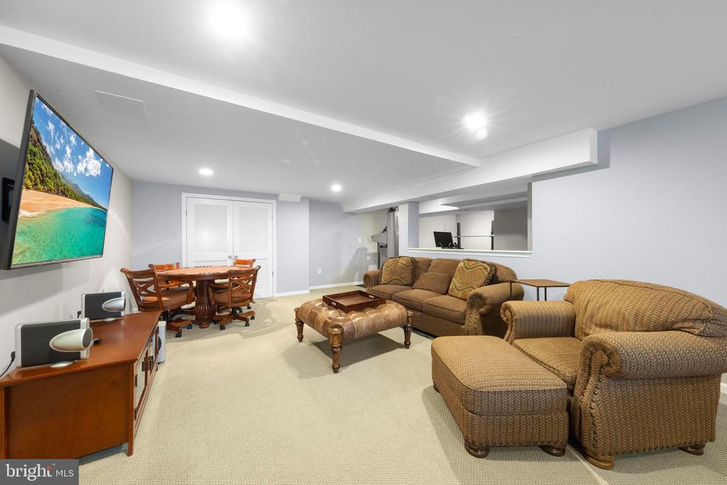 8 MALSBURY STREET