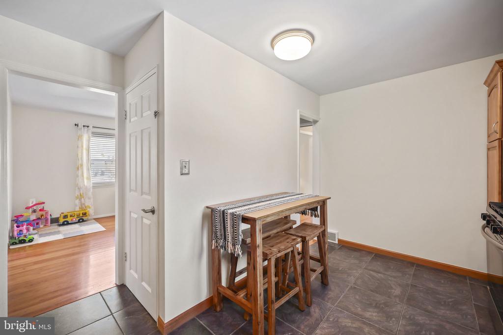 17 MAGUIRE ROAD