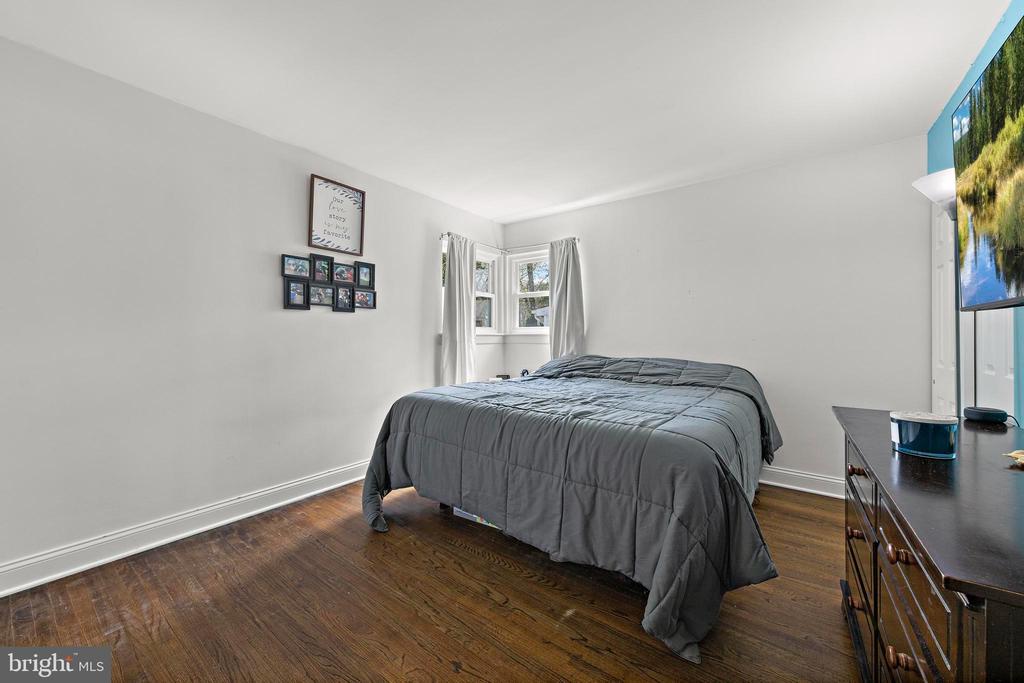 32 EWINGVILLE ROAD