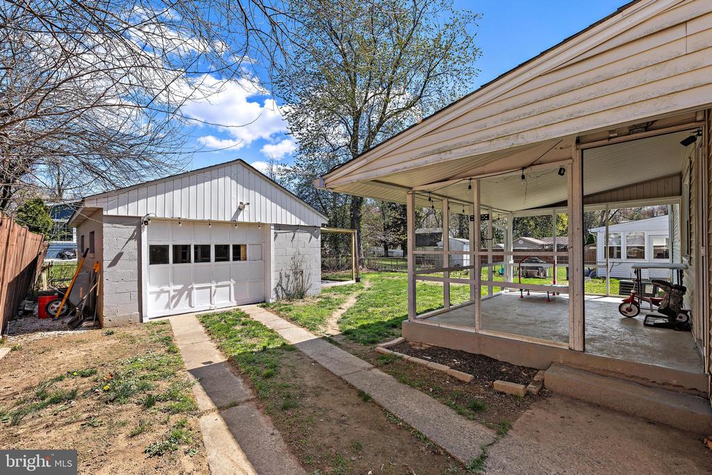 32 EWINGVILLE ROAD