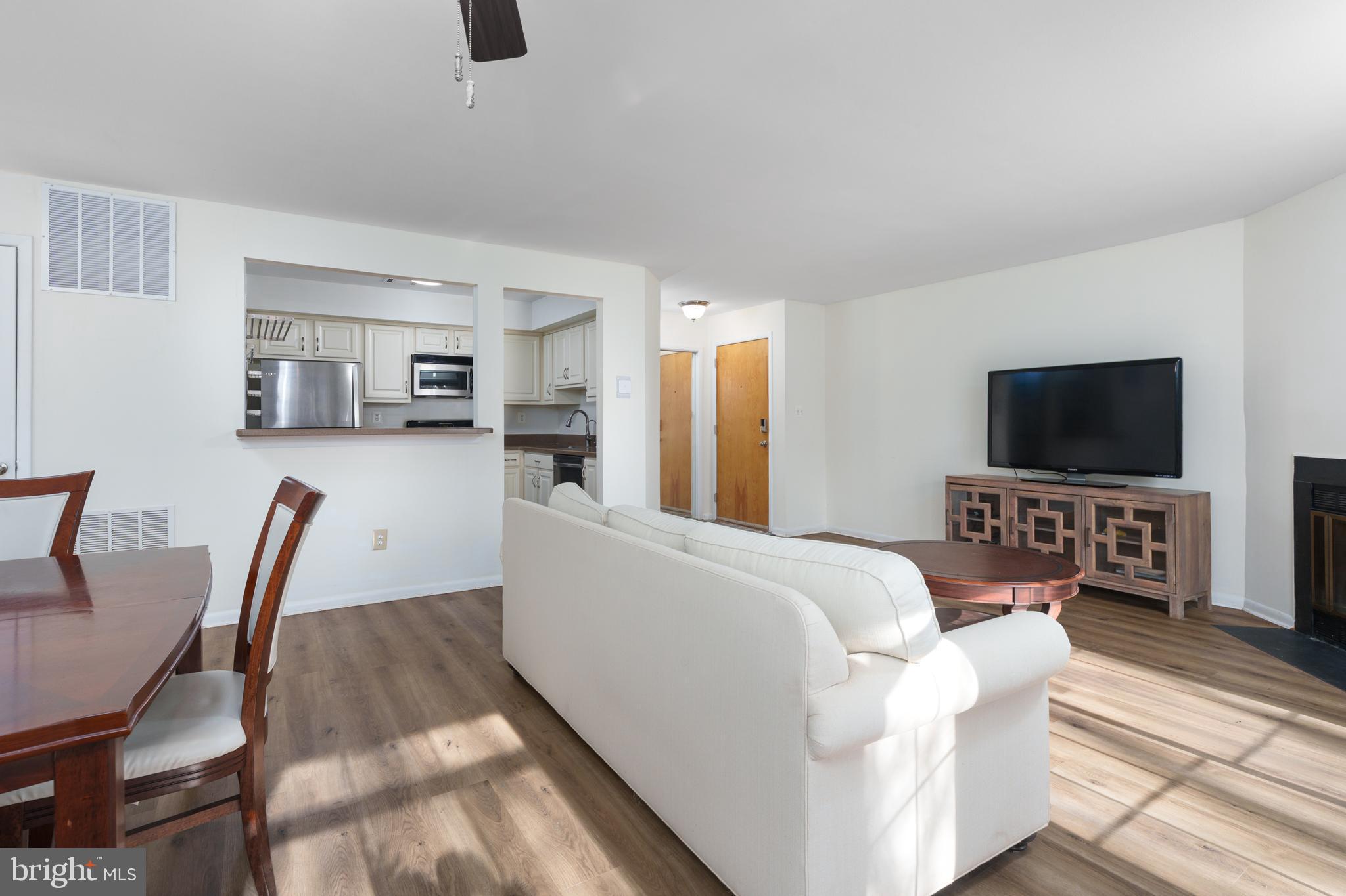 206 SALEM COURT 3