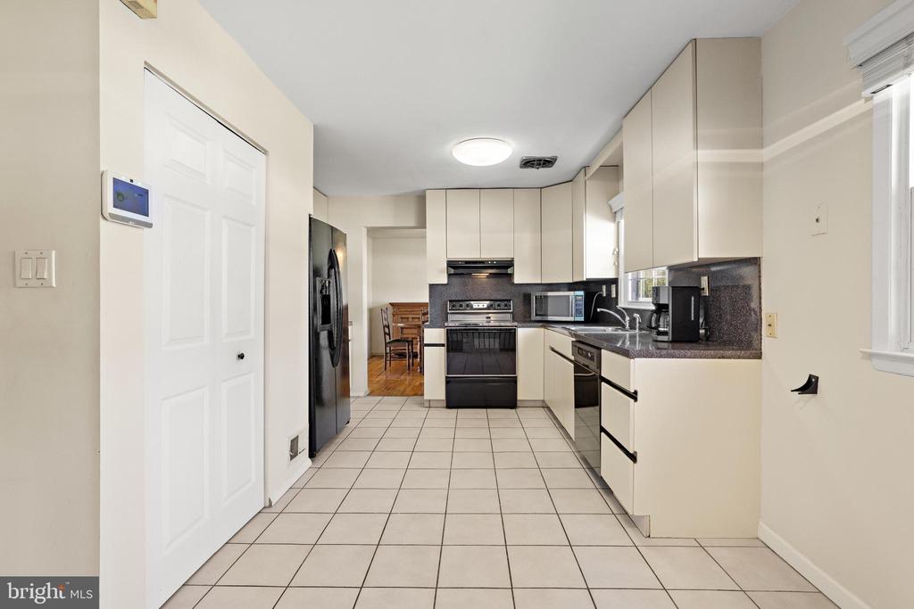20 BEECHCROFT