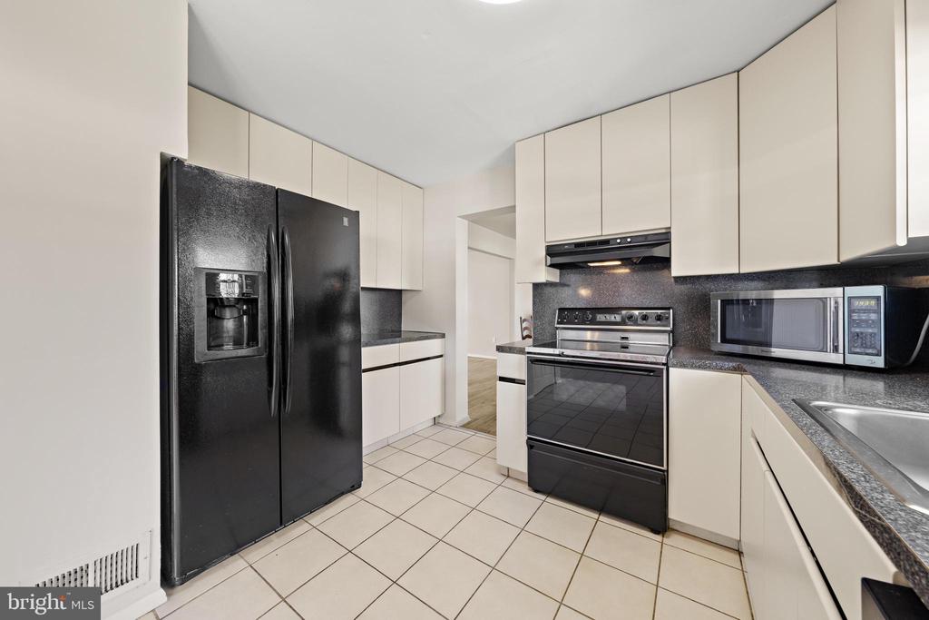 20 BEECHCROFT