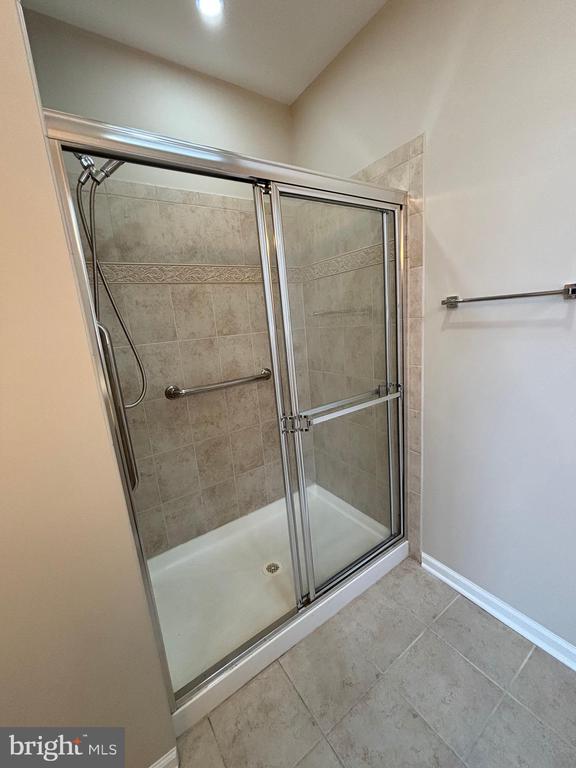 1321 SIERRA DRIVE