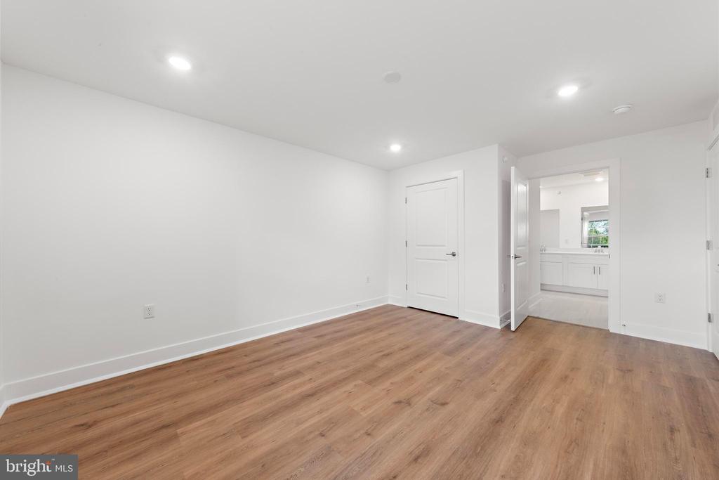 2306 PRINCE HALL