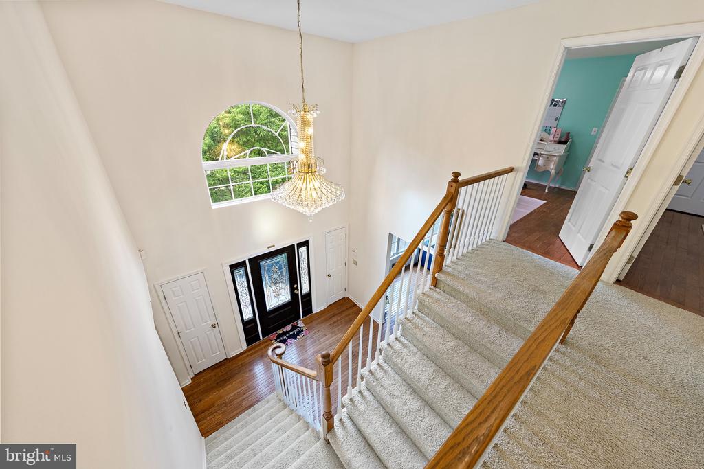 15 ARNOLD LANE