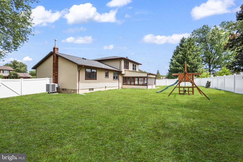 33 RAY DWIER DRIVE