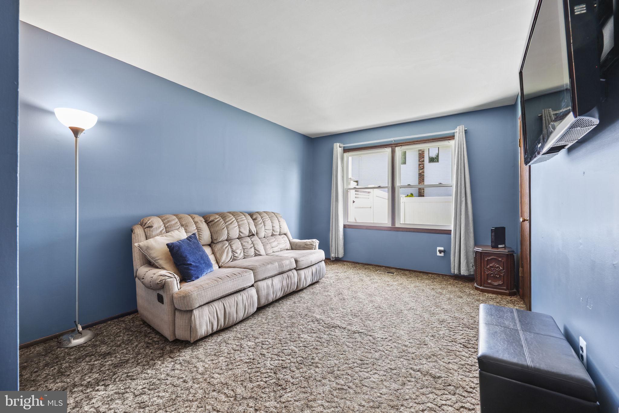 33 RAY DWIER DRIVE