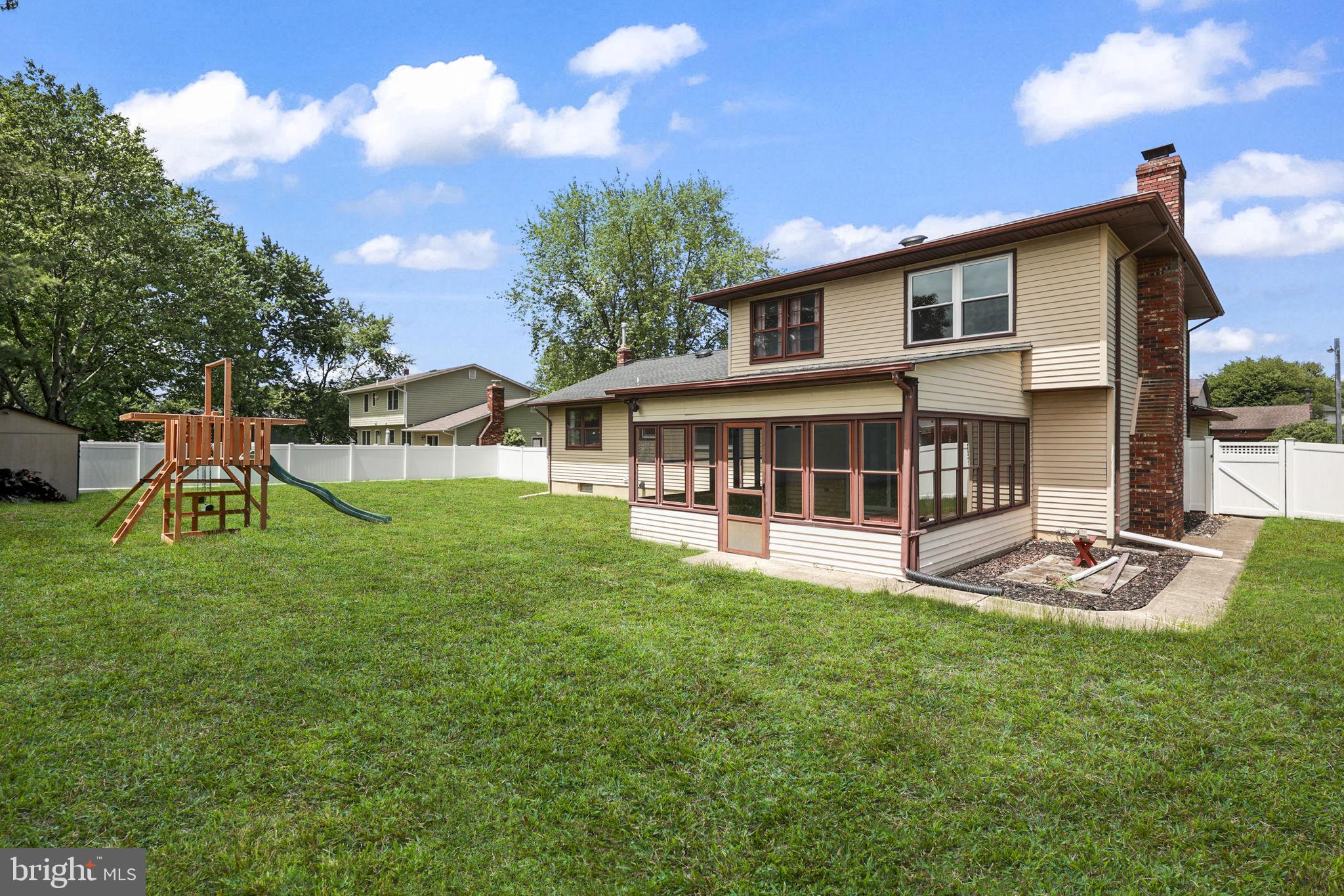 33 RAY DWIER DRIVE