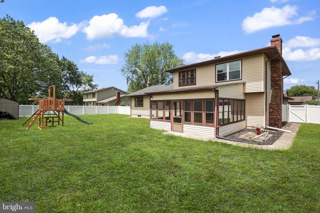 33 RAY DWIER DRIVE