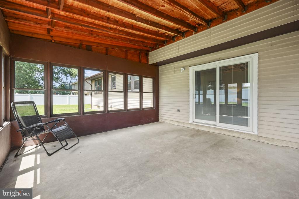 33 RAY DWIER DRIVE