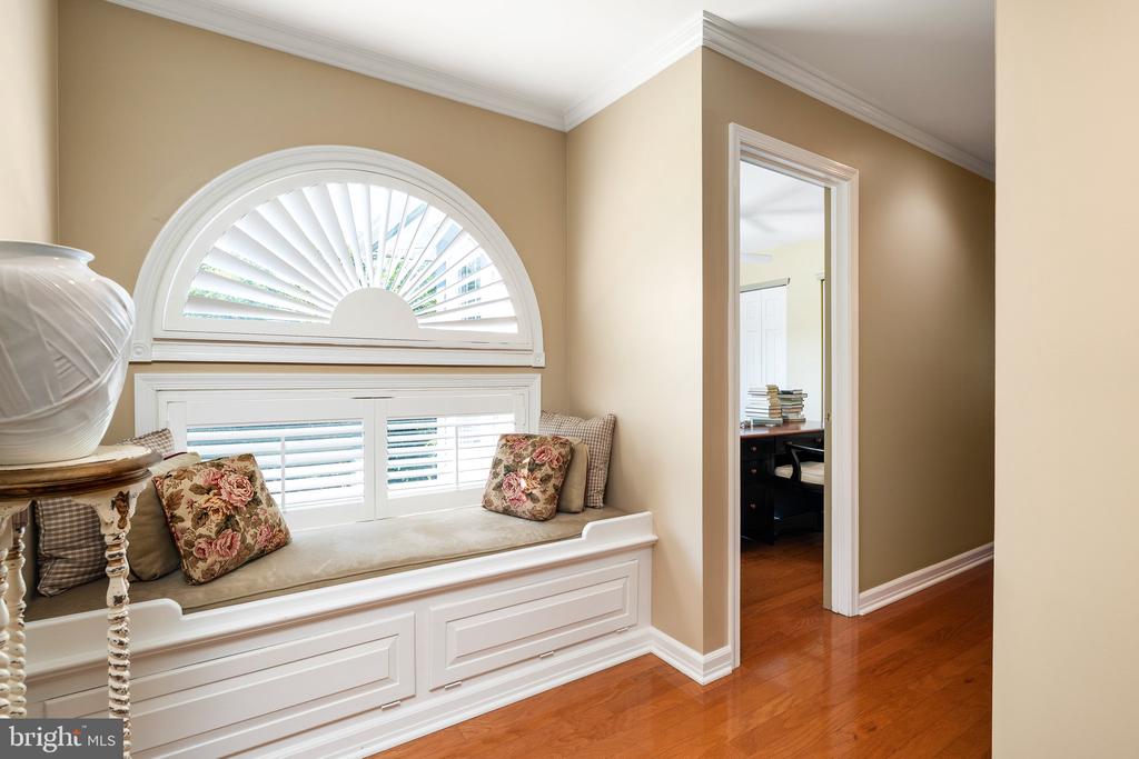 7 ENDSLEIGH PLACE