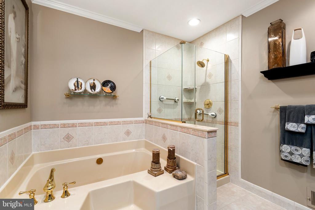 7 ENDSLEIGH PLACE