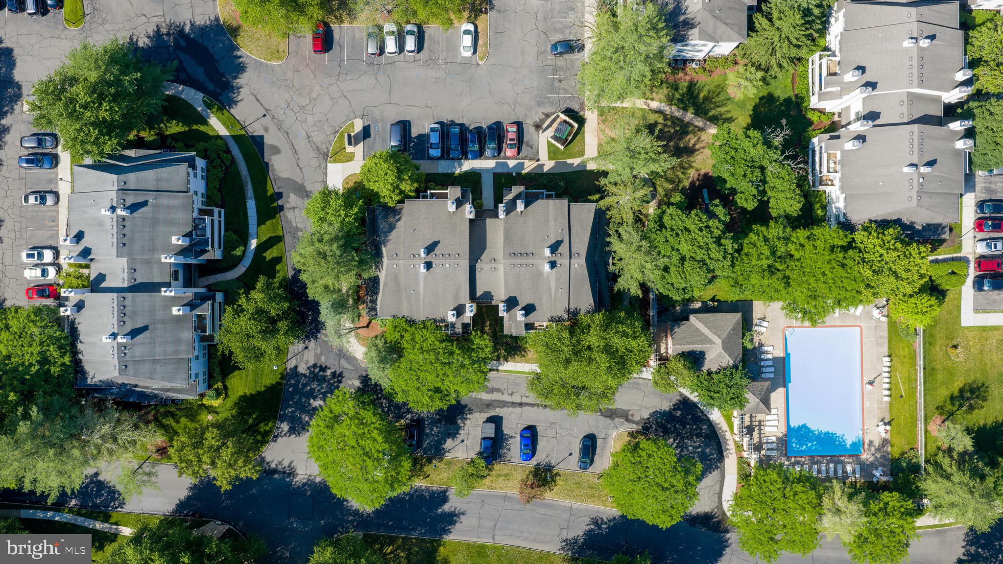 101 LASSEN COURT 4
