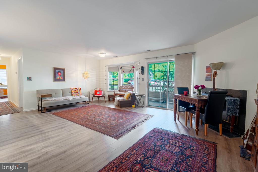 101 LASSEN COURT 4