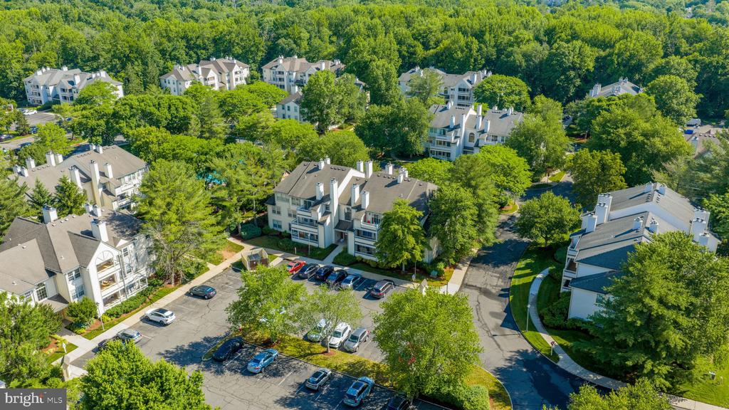 101 LASSEN COURT 4