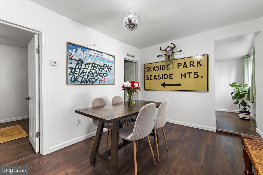241 ROSELAND AVENUE
