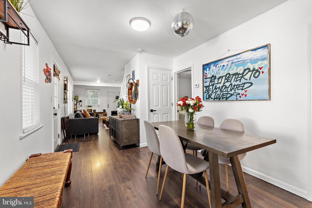 241 ROSELAND AVENUE